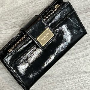 Authentic Michael Kors Wallet